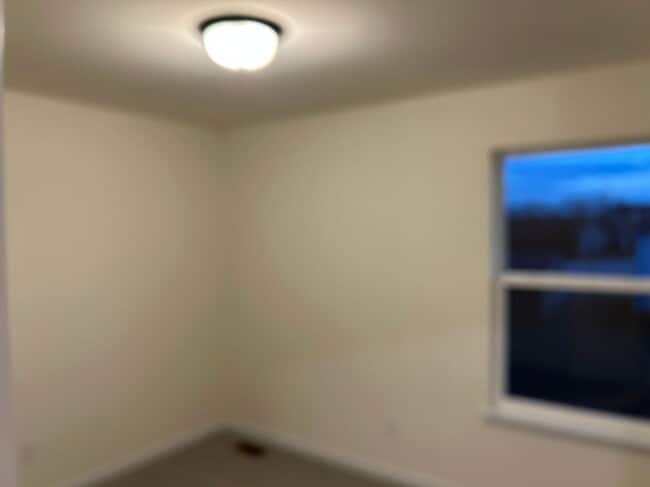 Building Photo - 402 Yellow Rose Ct