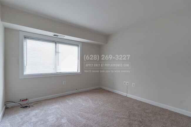 Foto del edificio - 3 br, 1.5 bath Condo - 6305 Hil Mar Drive,...