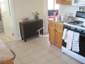 Building Photo - 24 Claymoss Rd