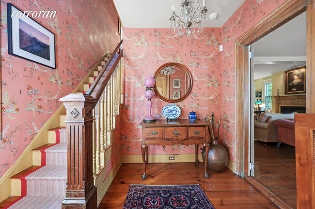 Building Photo - 12 Union St