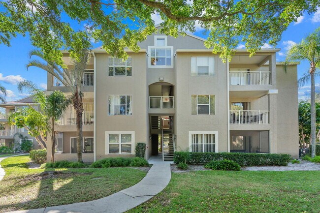 Building Photo - 1885 Palm Cove Blvd