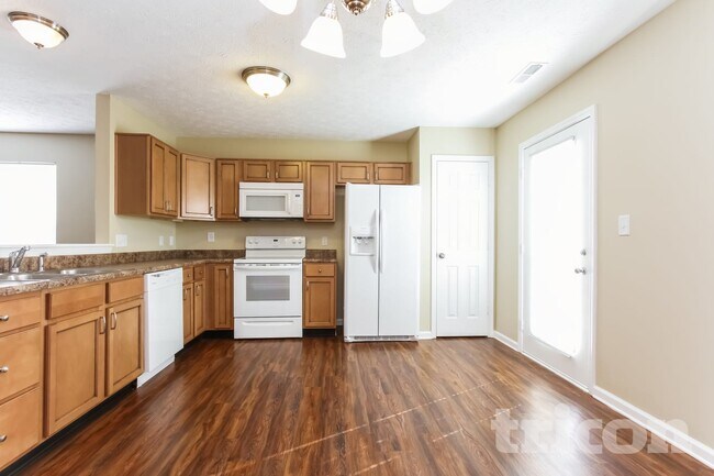 Building Photo - 2940 Armaugh Dr