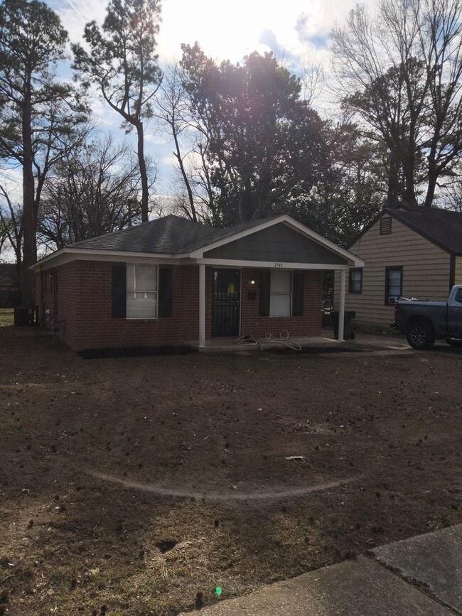 Building Photo - 2583 Malone Ave