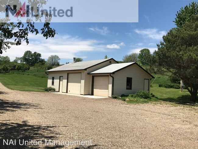 Building Photo - 3 br, 2 bath House - 33021 K18S