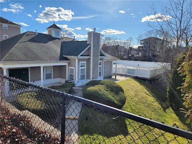 Foto del edificio - 98 Mill St