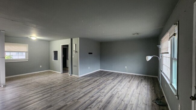 Foto del edificio - 20 Sussex Dr