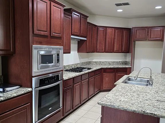 Foto del edificio - 424 Leighton Ct