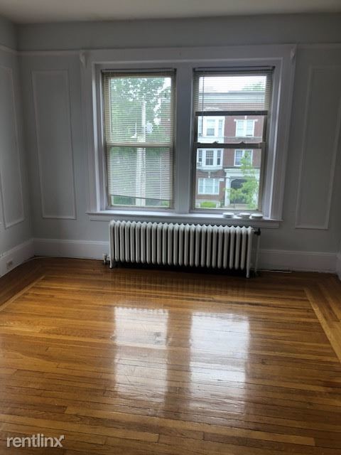 Building Photo - 2 br, 1 bath  - 1475 Chapel St Unit B3