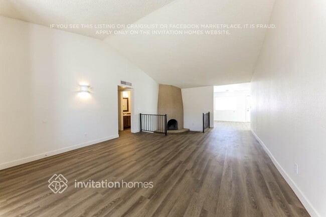 Building Photo - 7310 W Cavalier Dr