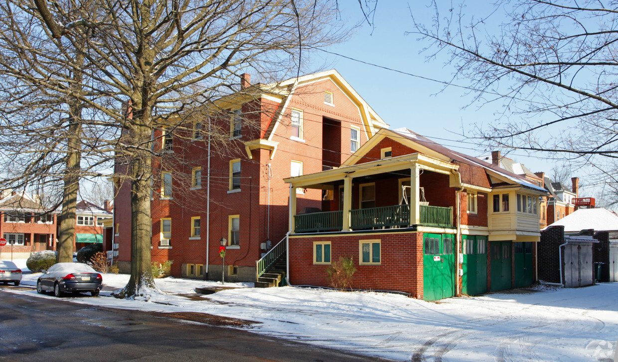 Building Photo - 100 Biddle Ave