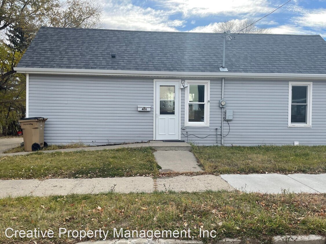 Foto del edificio - 1 br, 2.5 bath House - 400 10th Ave NE