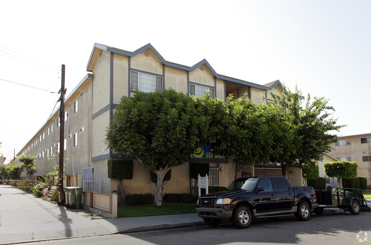 Foto del edificio - Summerwind Apartments