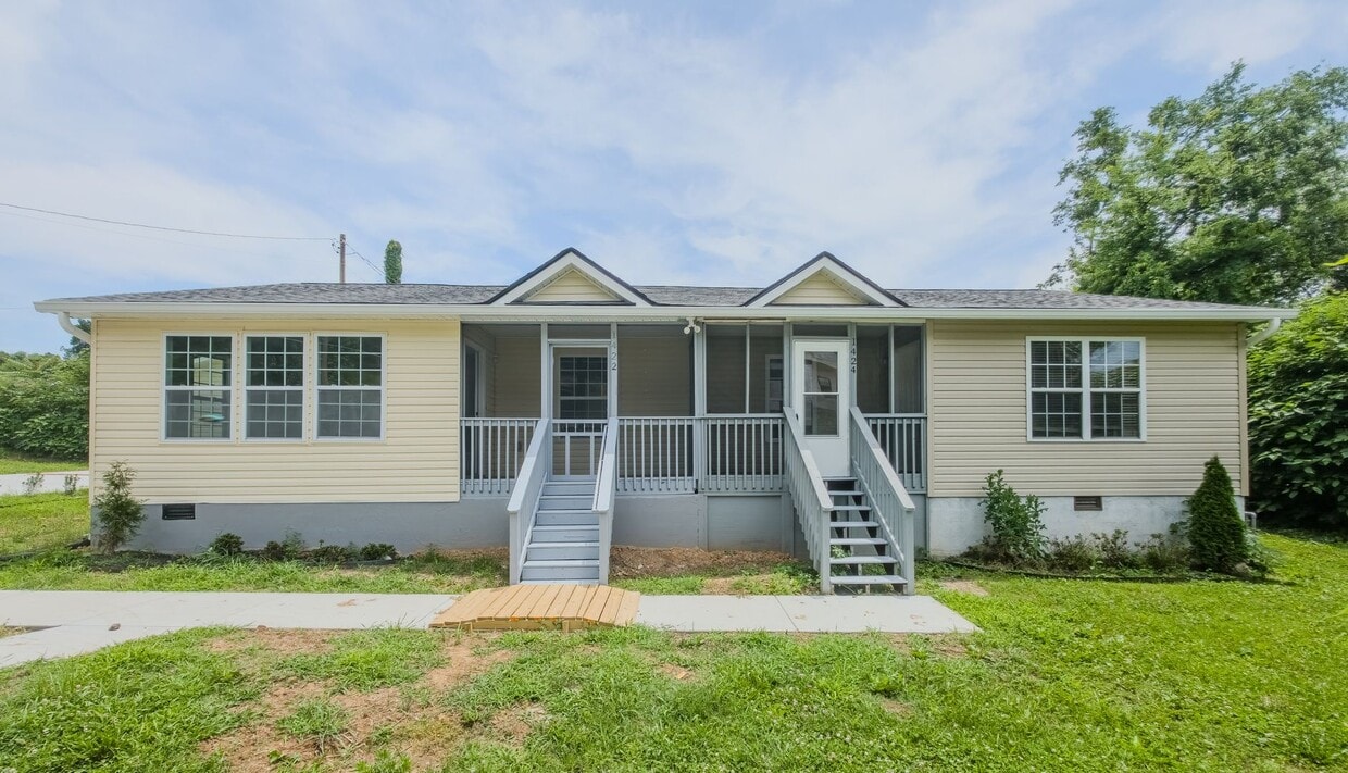 Photo - 1424 Nolan Ave.
