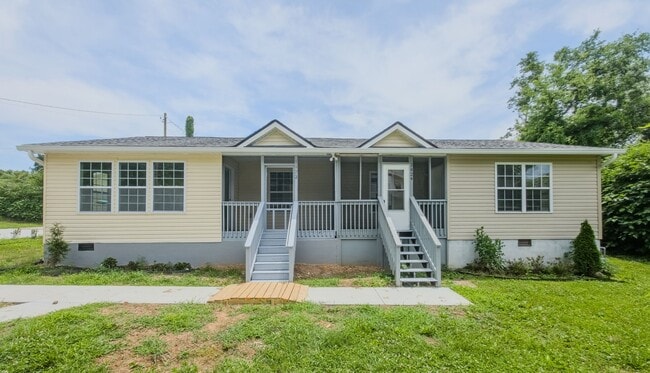 Photo - 1424 Nolan Ave. House