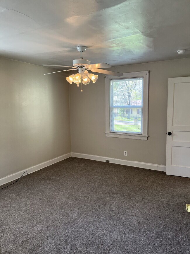 Foto del edificio - "Charming 3-Bed Home on Flamingo Drive – Perfect Nashville Living!" Large Yard! Lawncare is Inclu...