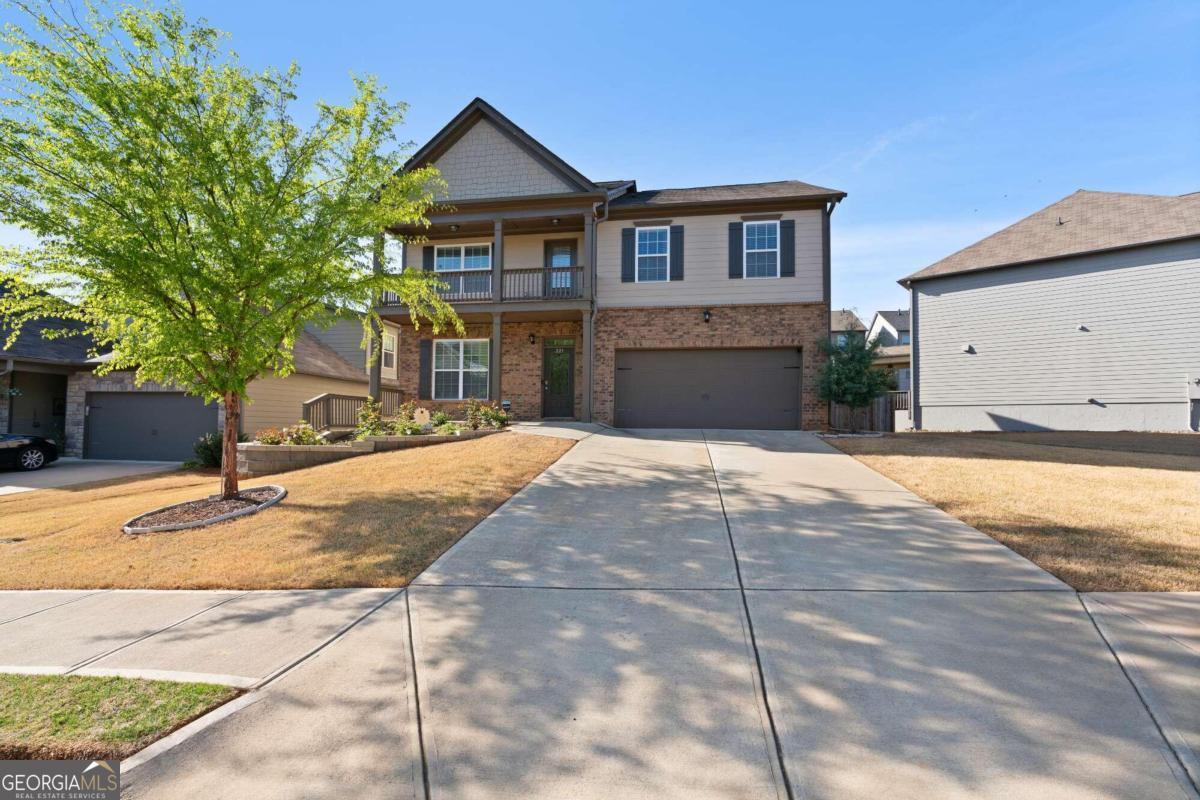 Primary Photo - 221 Orchard Trail