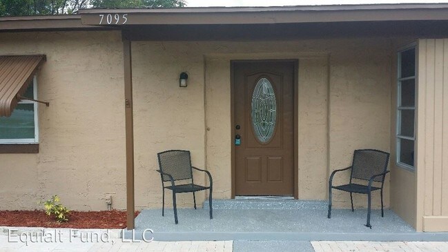 Foto del edificio - 2 br, 2 bath House - 7095 Holiday Drive