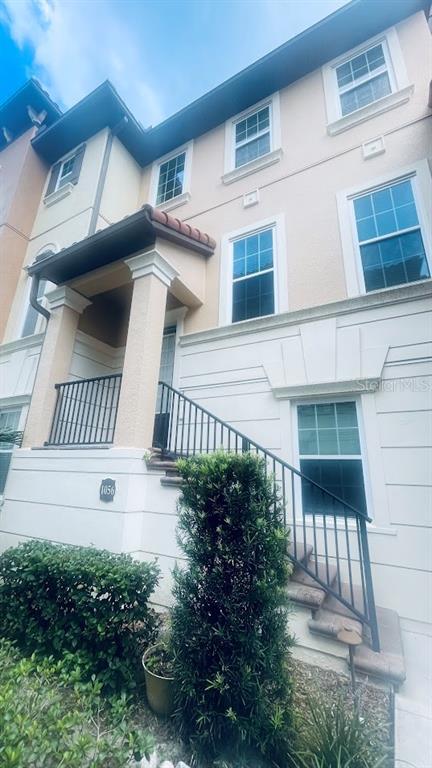 Foto del edificio - 1056 Parma Cir