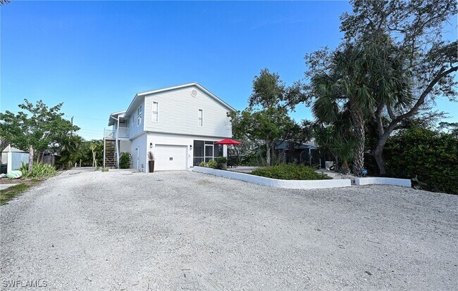 Foto del edificio - 4424 Pine Lake Rd