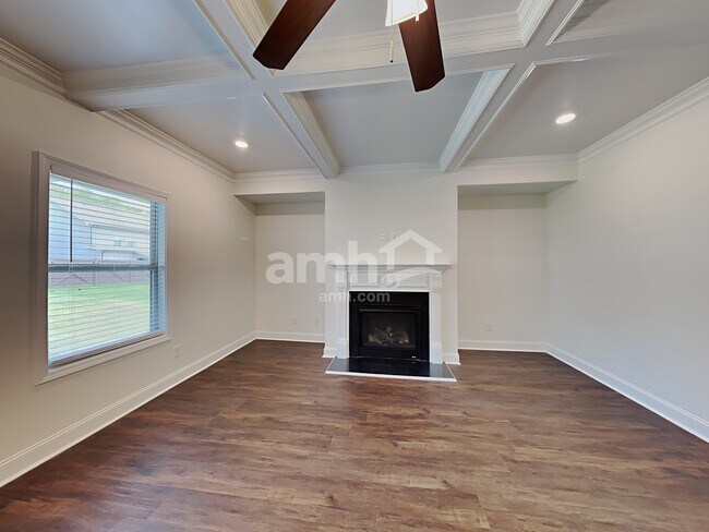 Building Photo - 146 Cottontail Lane