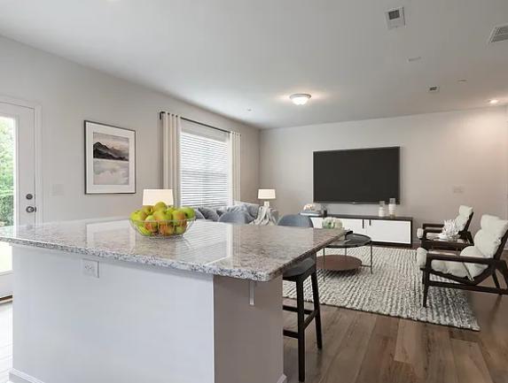 Foto del edificio - 1504 Rhodes Pond St