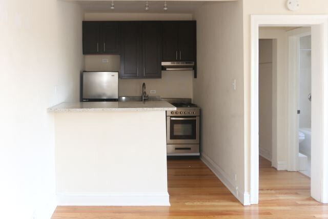 Foto del edificio - 4617 N Paulina St