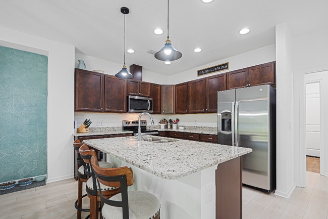 Building Photo - 9337 Cool Breeze Dr