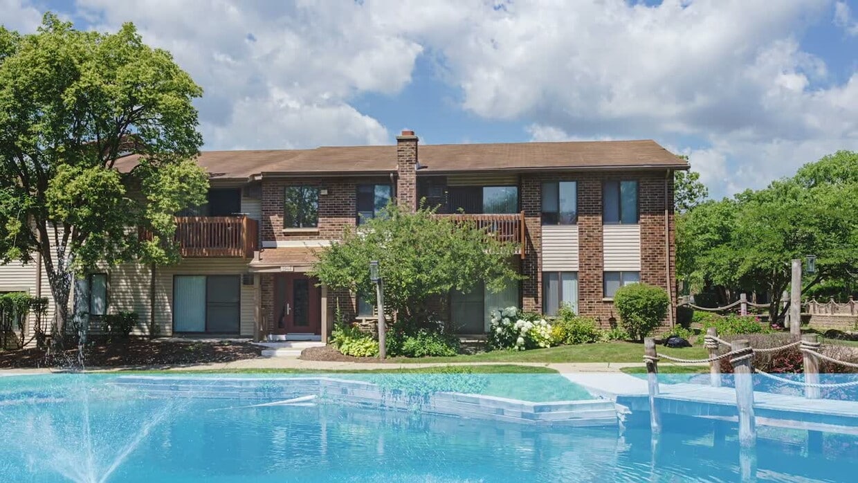 Arrowhead Apartments Palatine, IL