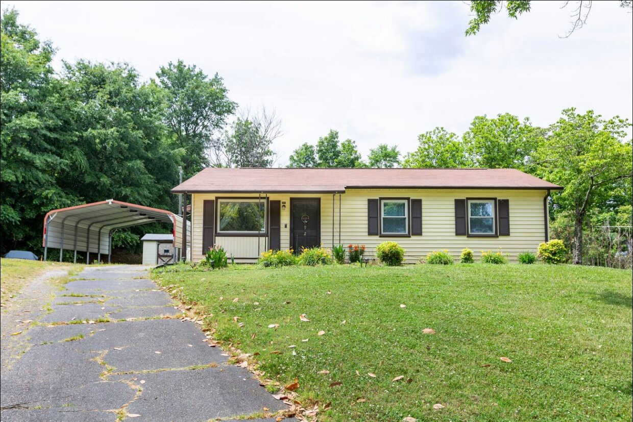 392 Winchester Rd, Troutman, NC 28166 House Rental in Troutman, NC