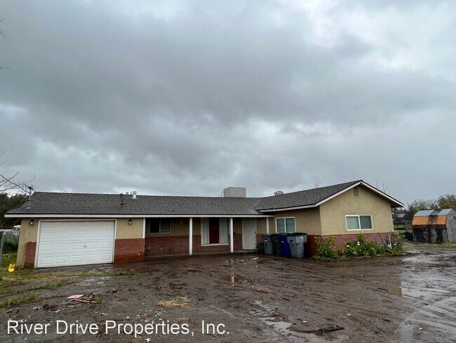 Building Photo - 4 br, 1 bath House - 6169 North Grantland