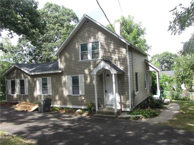 Building Photo - 143 Cowesett Rd