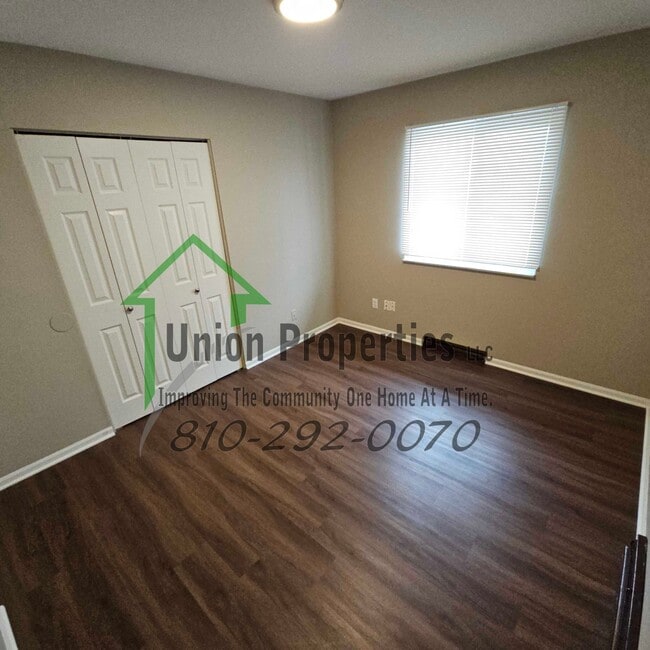 Building Photo - 1820 Kern St