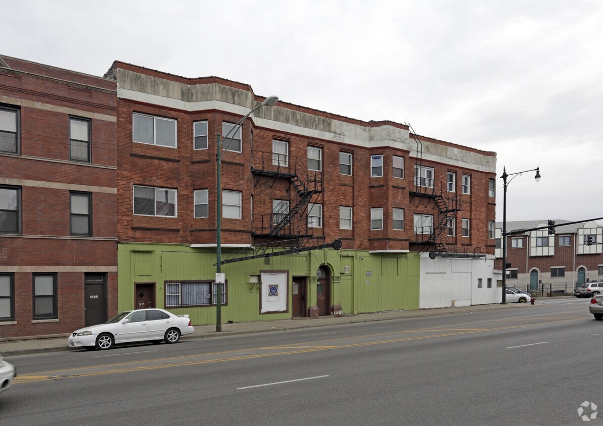 Foto del edificio - 3477-3481 S Archer Ave