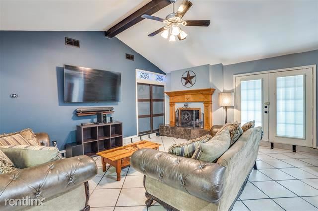 Building Photo - 3 br, 2 bath House - 1136 Forest Ridge Drive