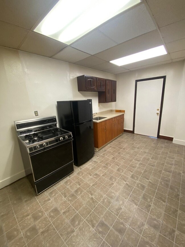 Building Photo - 1508 Ridge Ave