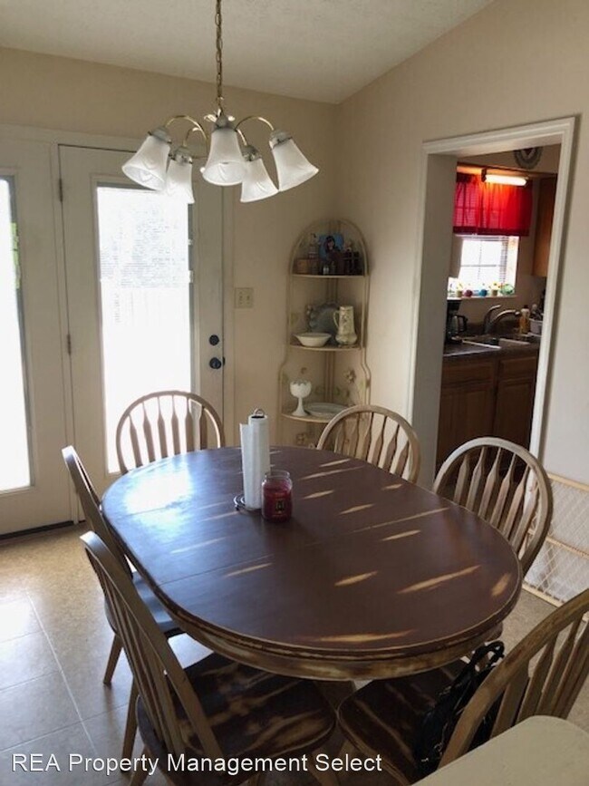 Foto del edificio - 3 br, 3 bath House - 14307 Virtue Road