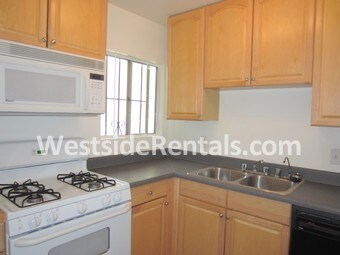 Foto principal - 4836 Hollow Corner Rd