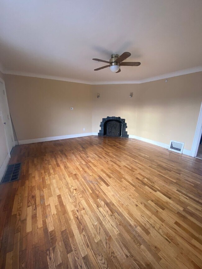 Foto del edificio - L205