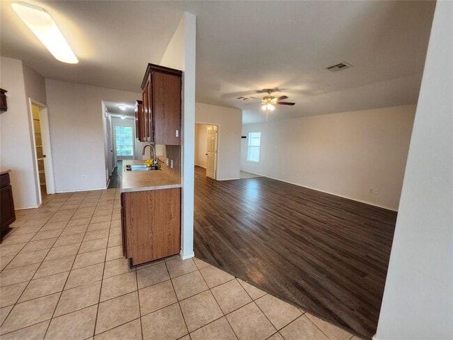 Building Photo - 3229 Corrigan Ln