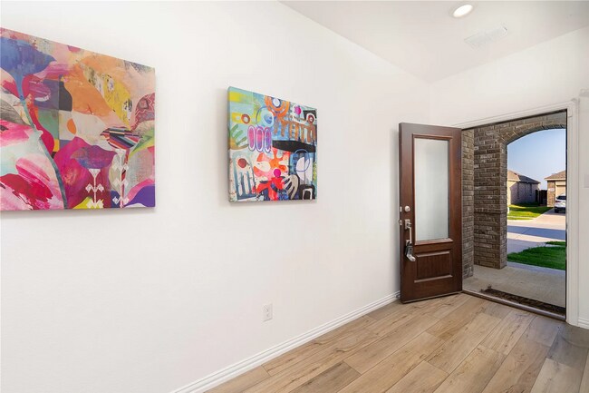 Building Photo - Don't Miss Out! 2022 Built House