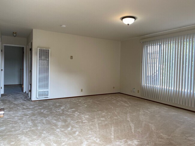 Foto del edificio - 2235 San Antonio Ave (LO)