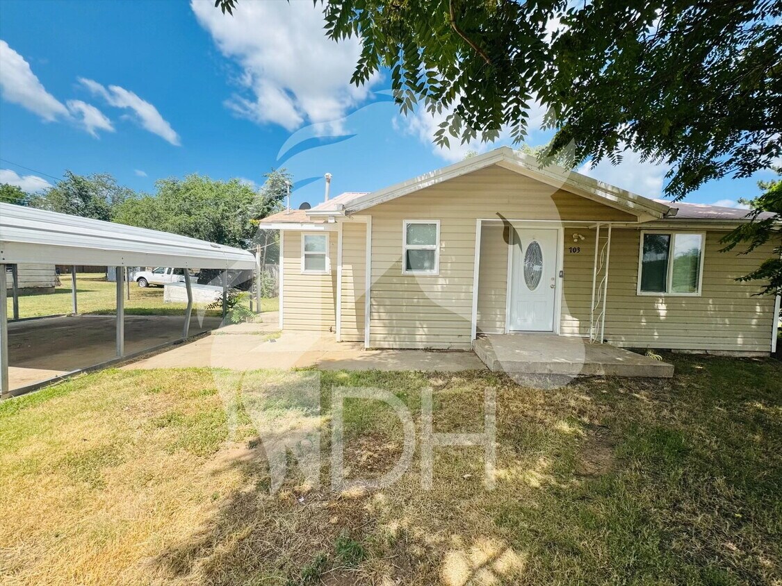 Foto principal - Adorable 2 bedroom Home in Woodward