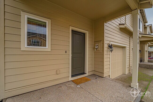 Foto del edificio - 1400 NE 85th Way