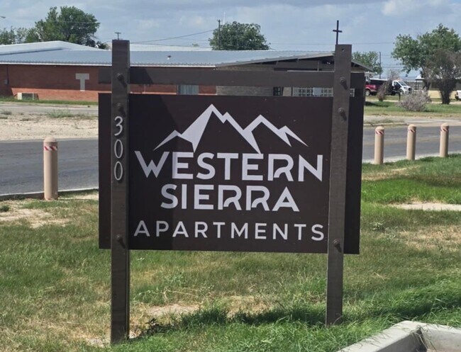 Foto del edificio - 302 Western Dr
