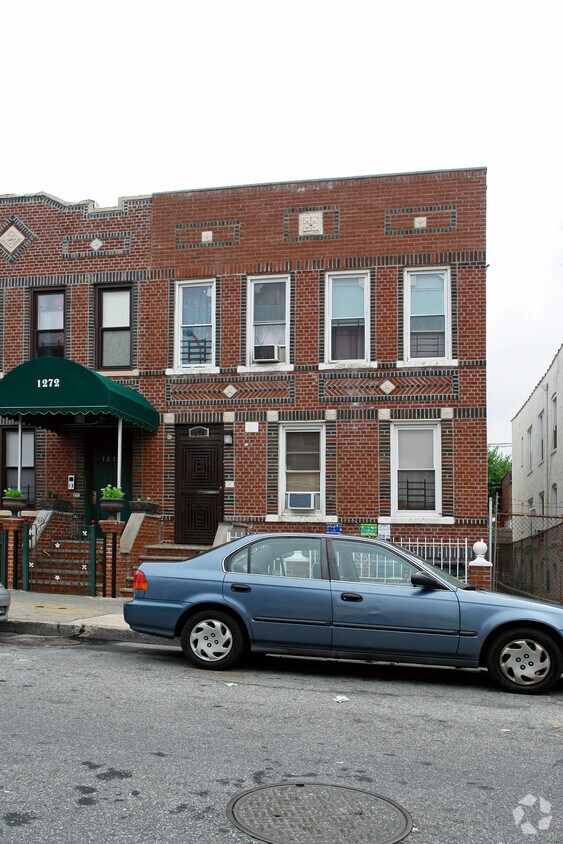 1270 Noble Ave, Bronx, NY 10472 Apartments in Bronx, NY