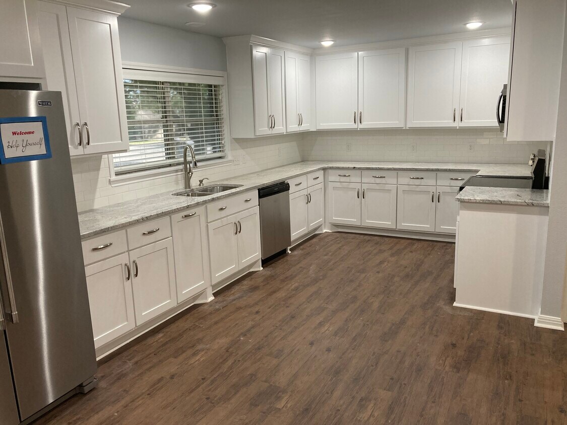 1000 Hereford St, College Station, TX 77840 House Rental in College