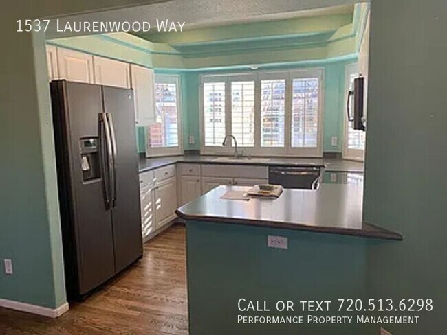Foto del edificio - 1537 Laurenwood Way