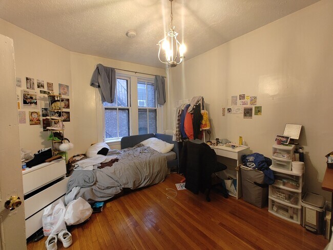 Foto del edificio - 77 Revere St