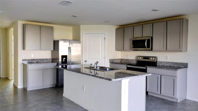 Foto del edificio - 16702 Carlton Pond St