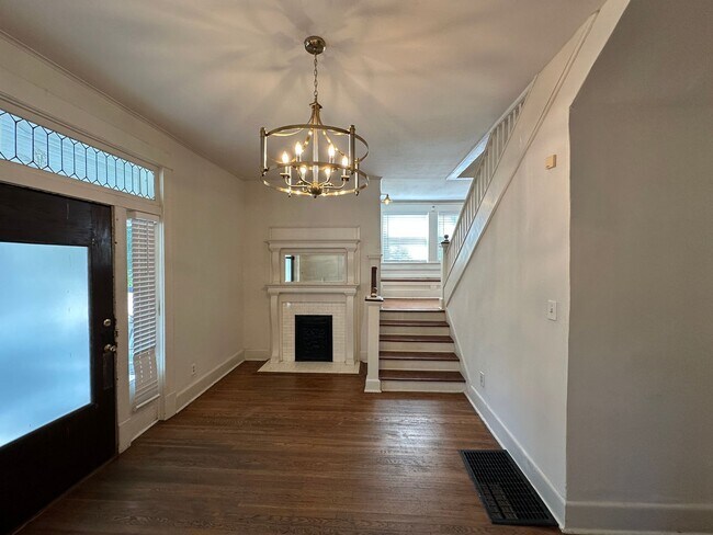 Foto del edificio - 1318 Harbert Ave